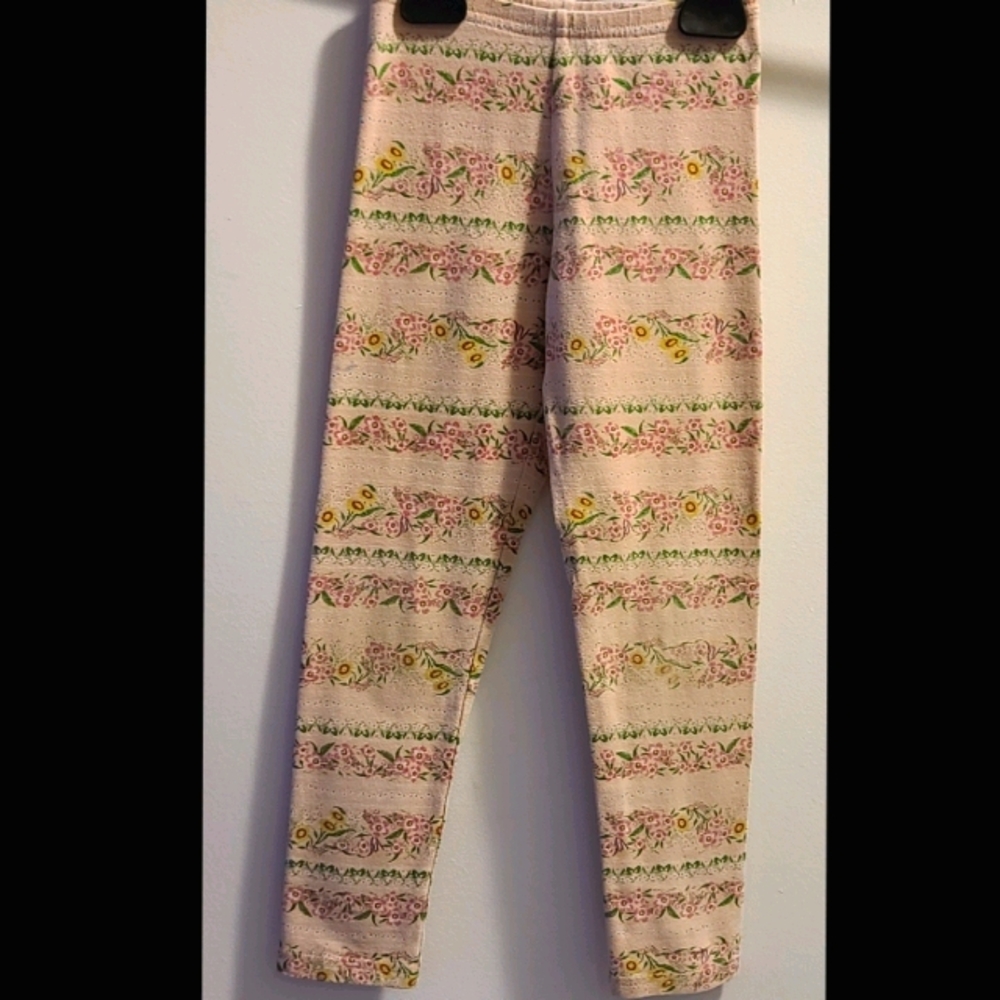 📻4/$15 Sz6/7 Old Navy floral leggings